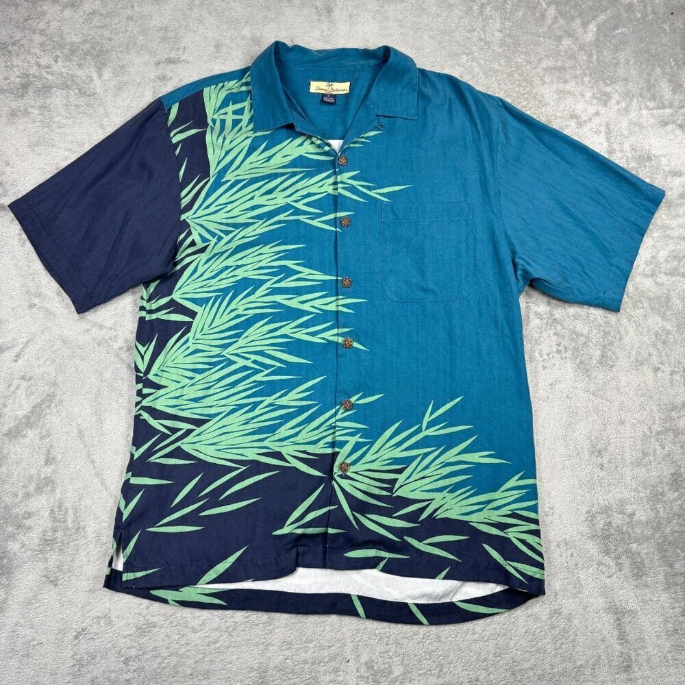 Tommy Bahama Relax Silk Hawaiian Shirt Tropical Mens M Resortwear Camp Top Blue